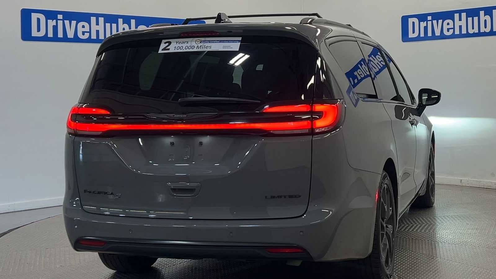 2025 Chrysler Pacifica Limited