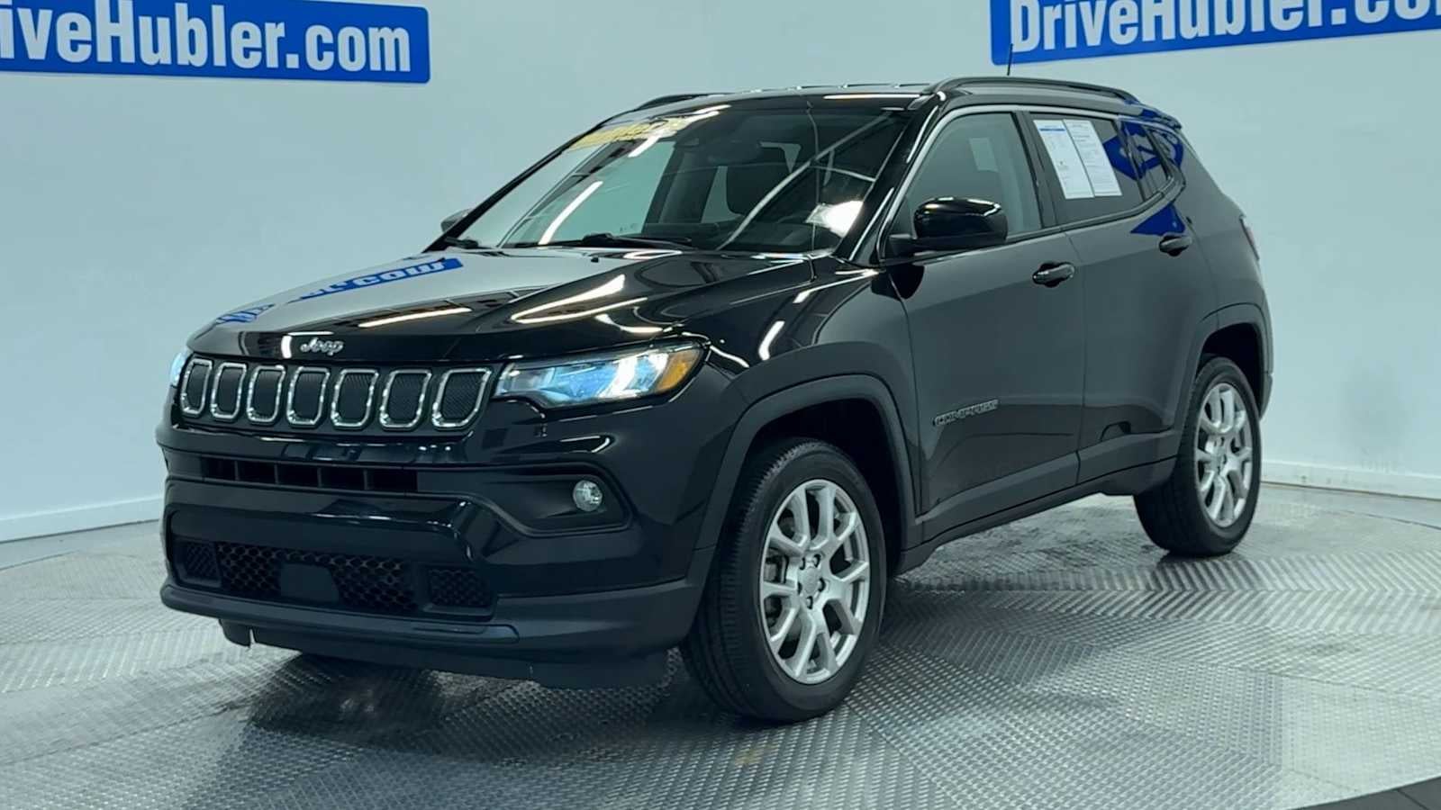 2022 Jeep Compass Latitude Lux