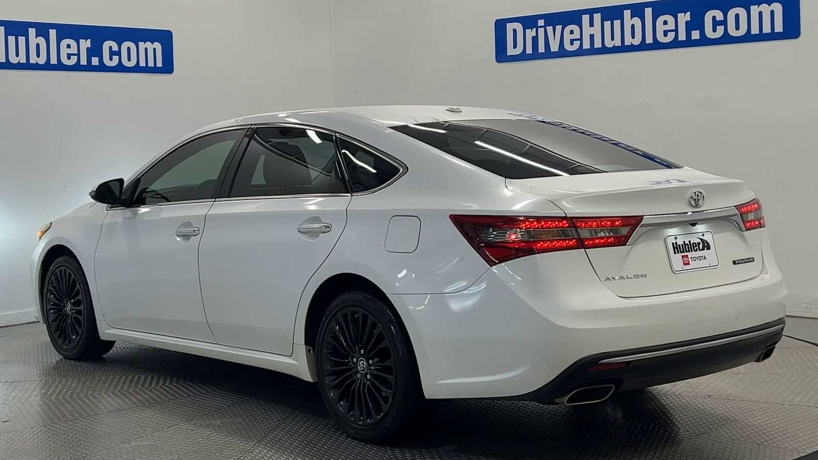 2016 Toyota Avalon Touring