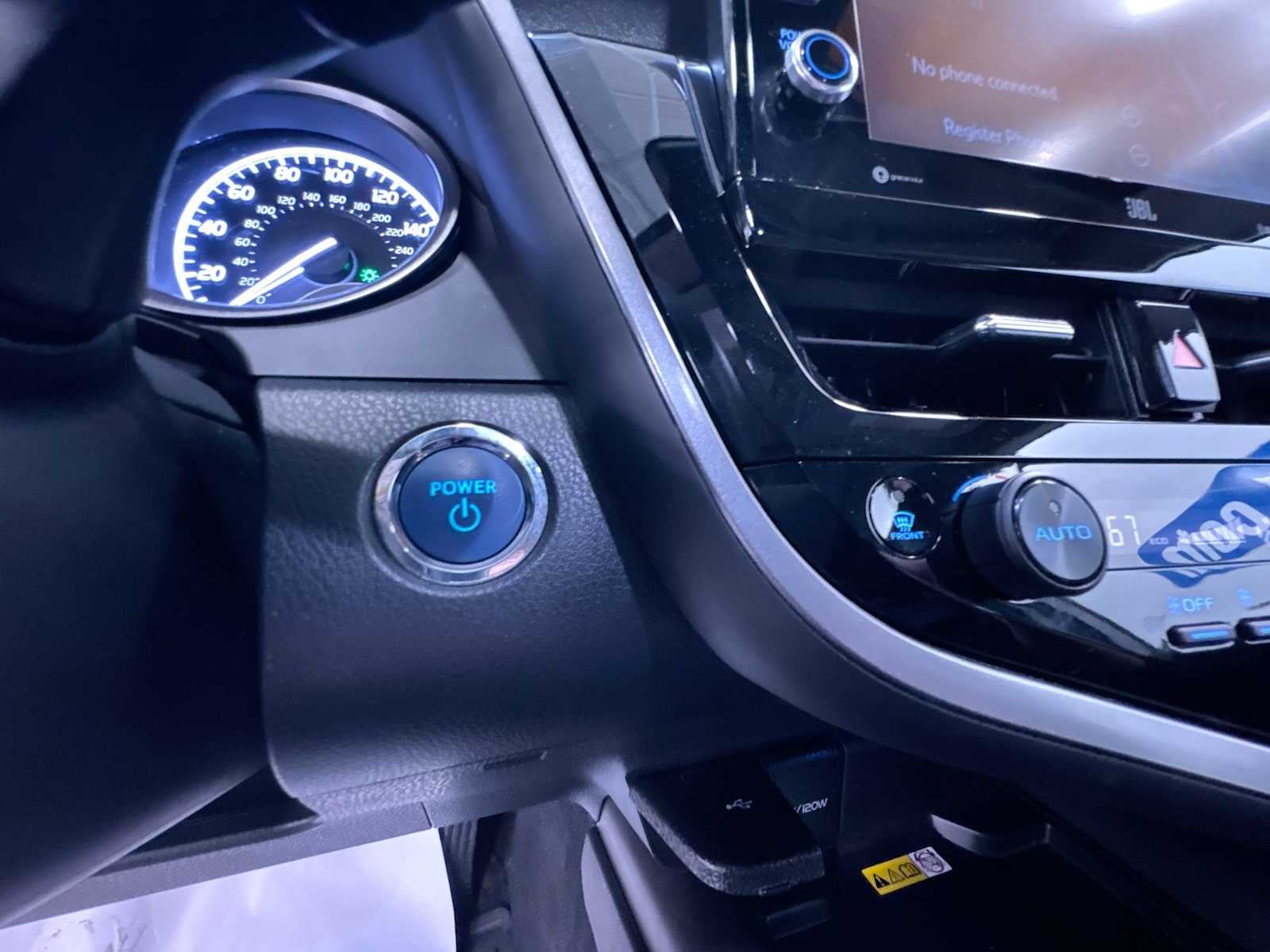 2024 Toyota Camry Hybrid XSE