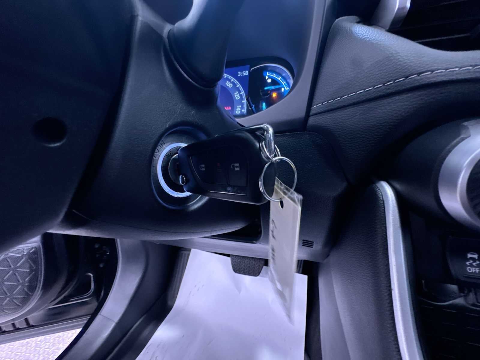 2024 Toyota RAV4 Hybrid LE