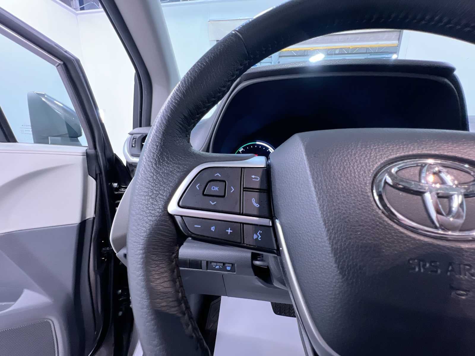 2024 Toyota Sienna XLE