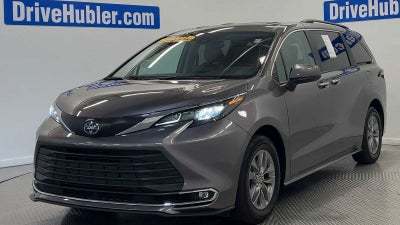 2024 Toyota Sienna XLE