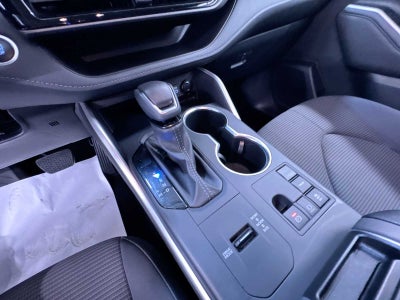 2025 Toyota Highlander LE