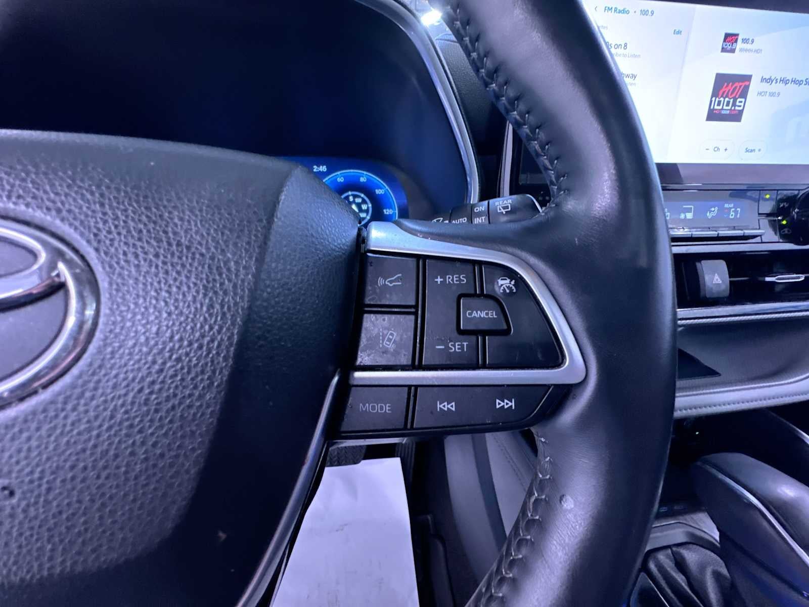 2023 Toyota Highlander Platinum