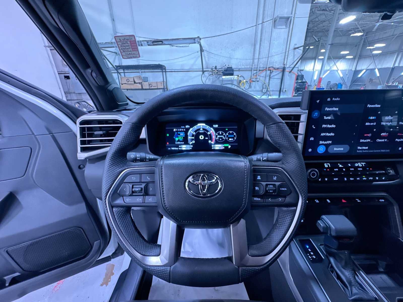 2025 Toyota Tundra Limited Hybrid
