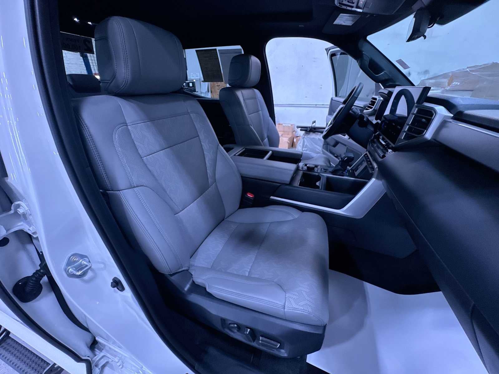 2025 Toyota Tundra Limited Hybrid