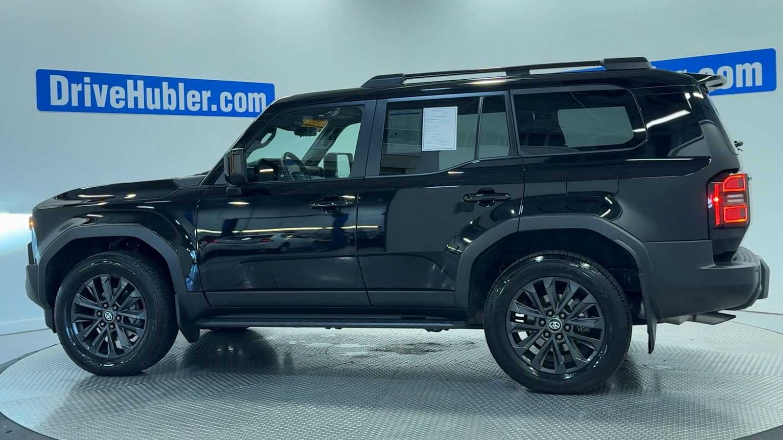 2024 Toyota Land Cruiser 4WD (Natl)
