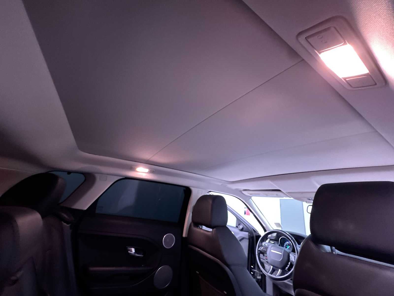 2015 Land Rover Range Rover Evoque Pure Premium