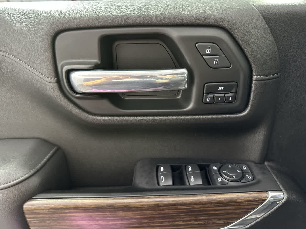 2022 Chevrolet Silverado 1500 LTD High Country