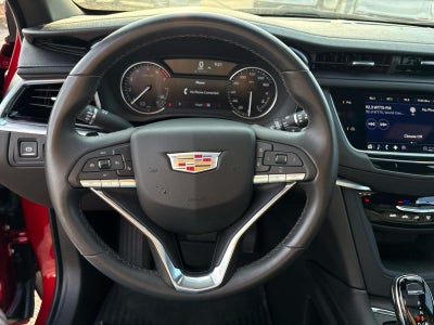 2024 Cadillac XT6 Luxury