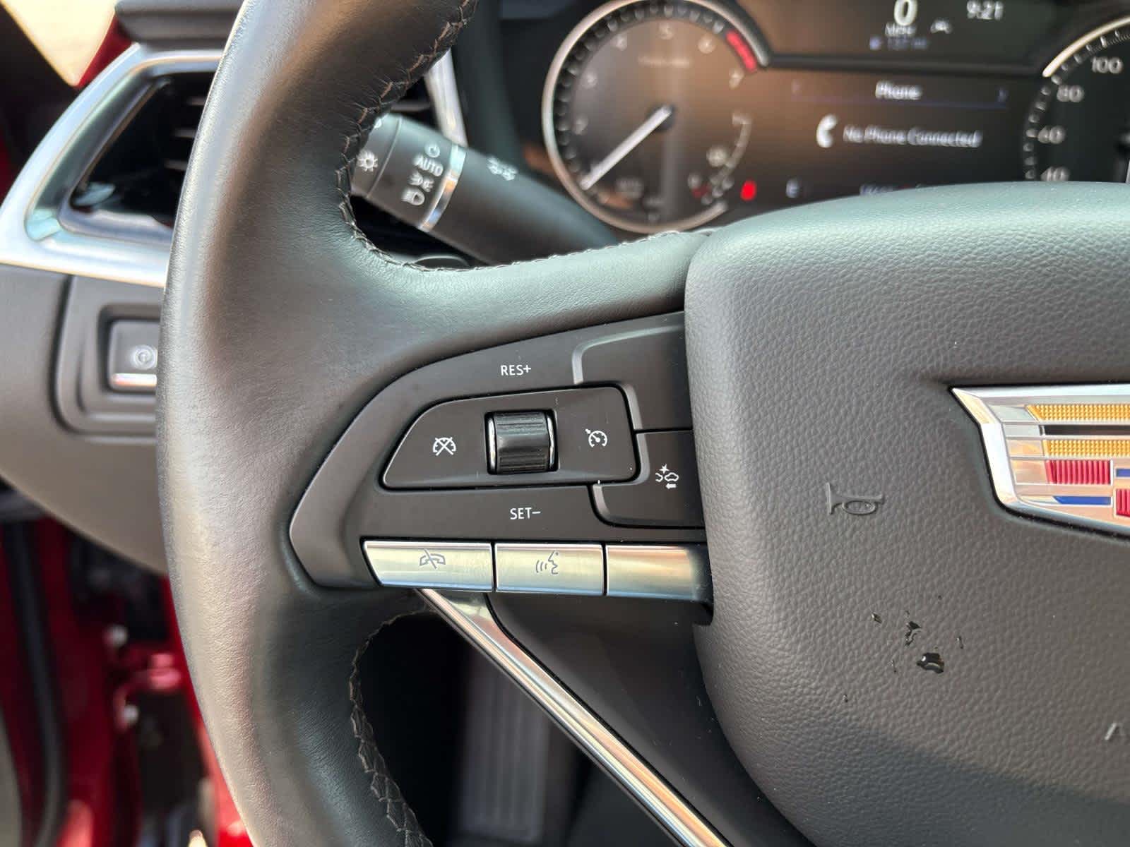 2024 Cadillac XT6 Luxury