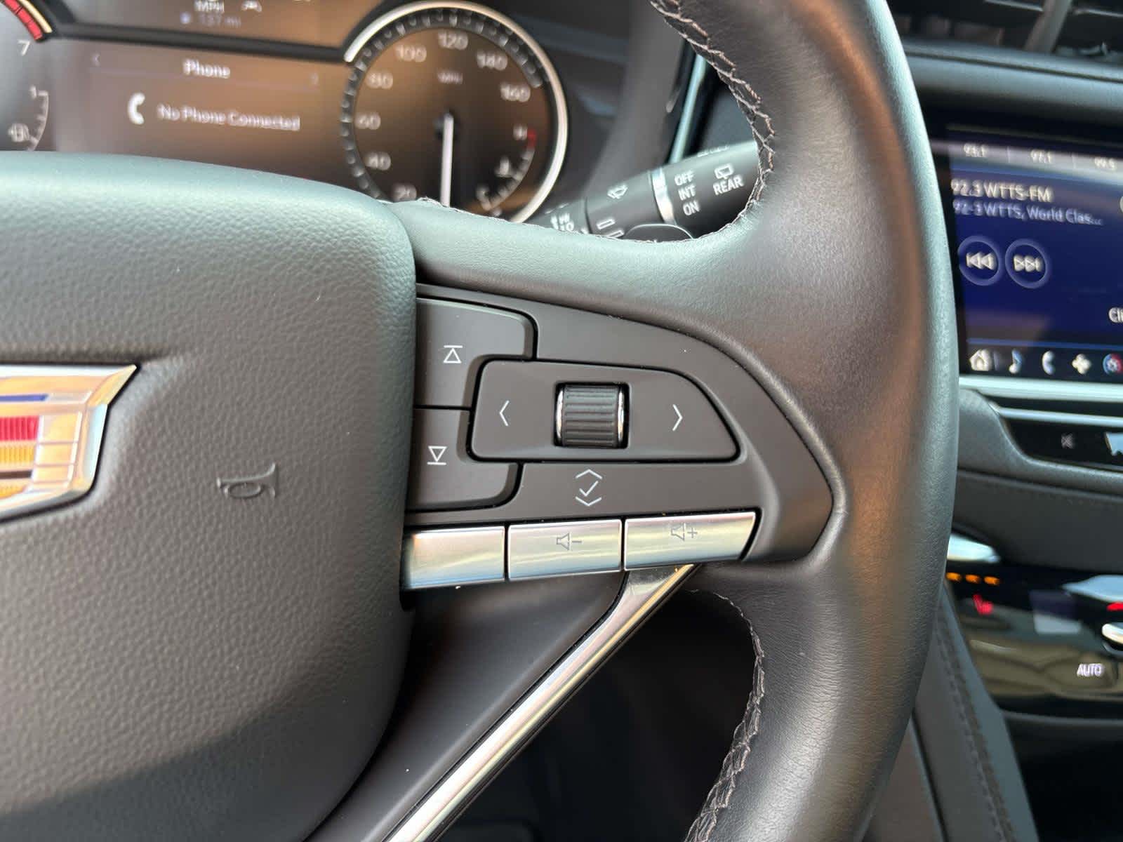 2024 Cadillac XT6 Luxury