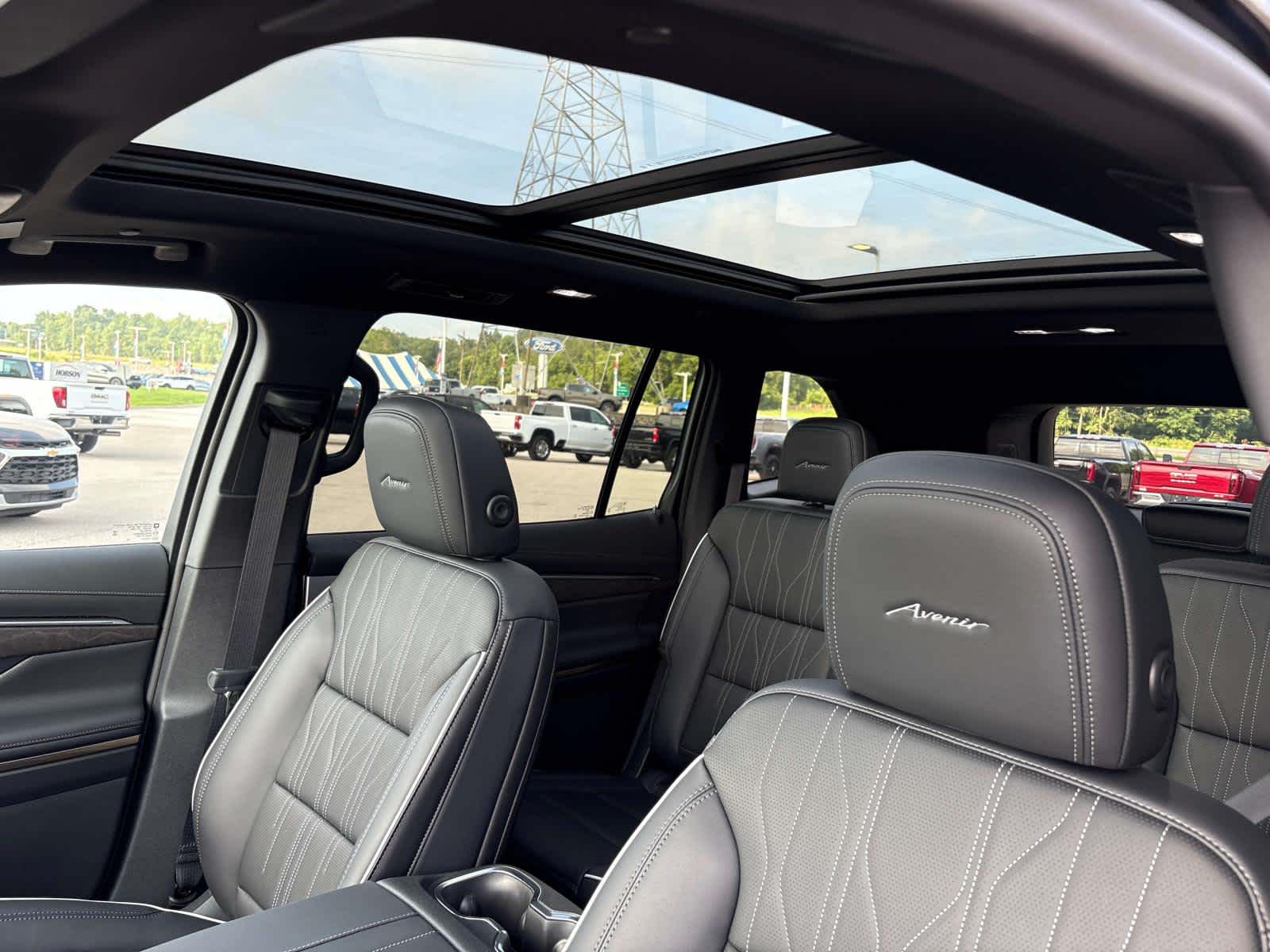 2026 Buick Enclave Avenir