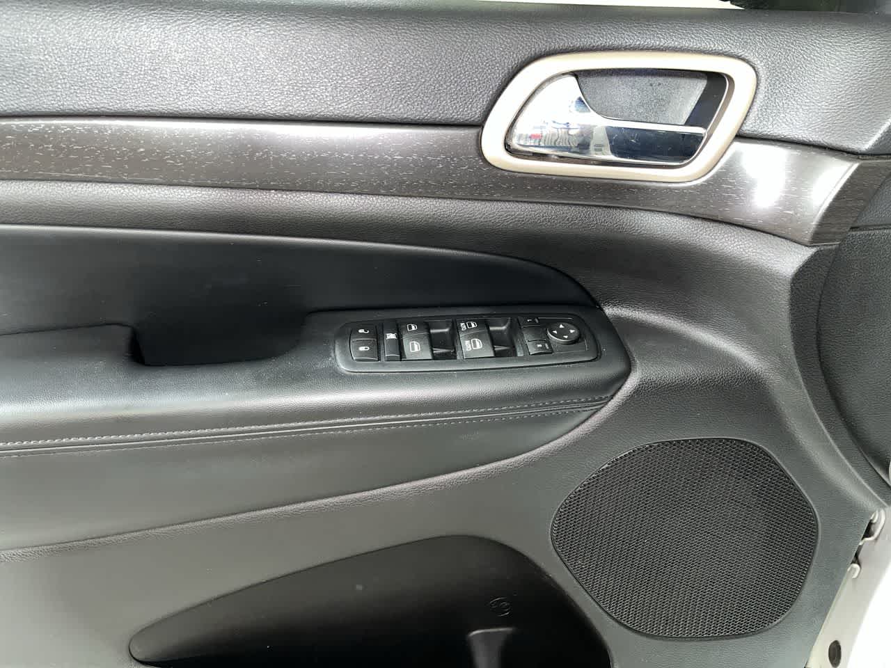 2016 Jeep Grand Cherokee Laredo