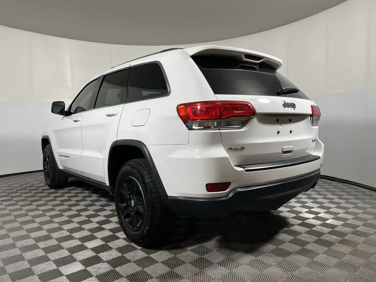 2016 Jeep Grand Cherokee Laredo