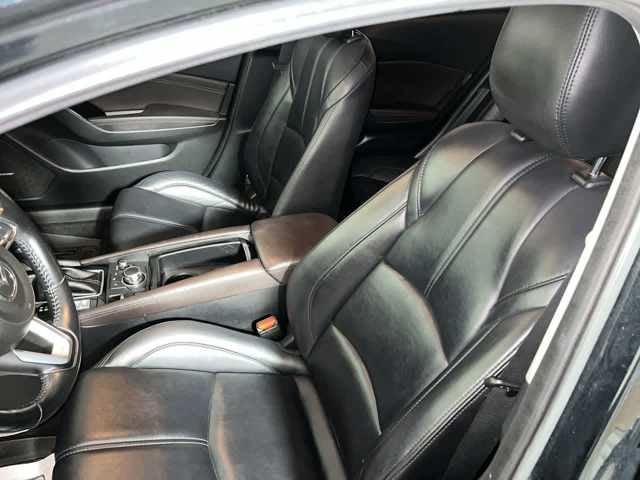 2018 Mazda Mazda3 4-Door Touring