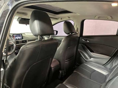 2018 Mazda Mazda3 4-Door Touring