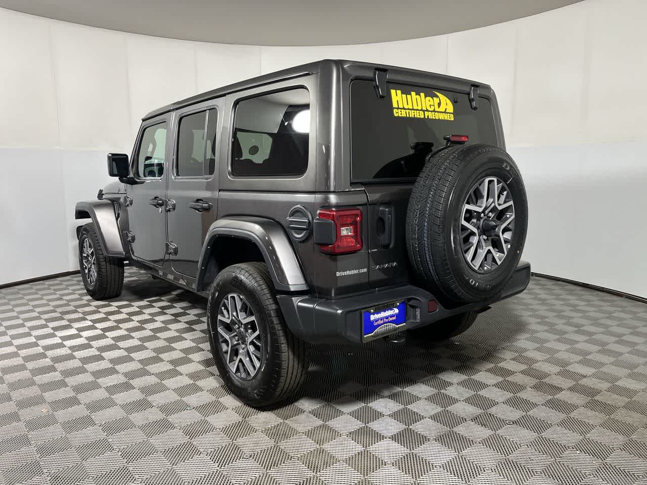 2025 Jeep Wrangler Sahara