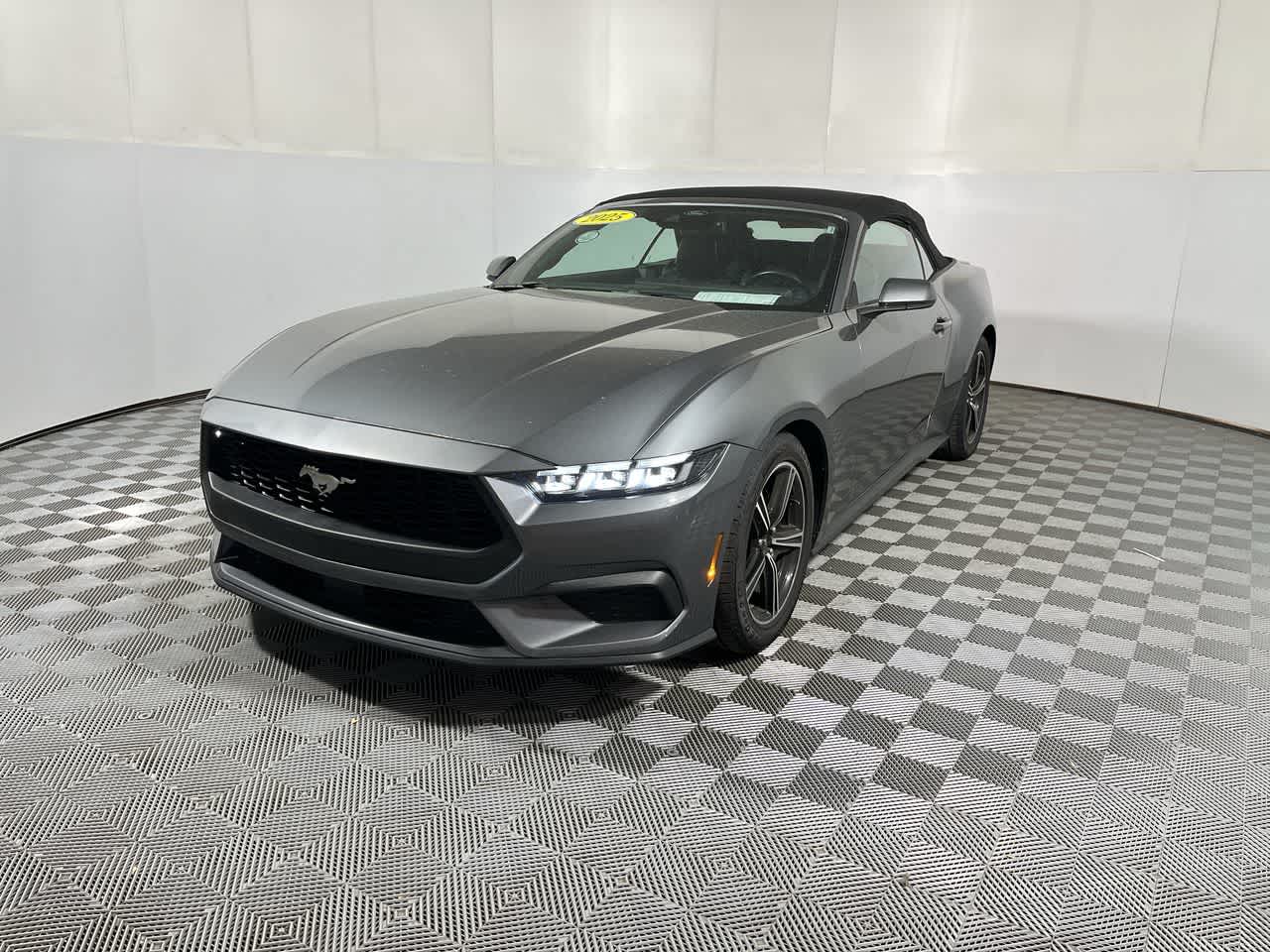 2025 Ford Mustang EcoBoost Premium