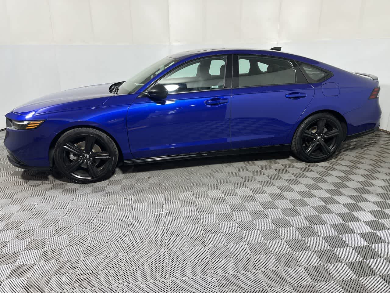 2023 Honda Accord Hybrid Sport-L