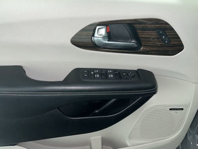 2022 Chrysler Pacifica Limited