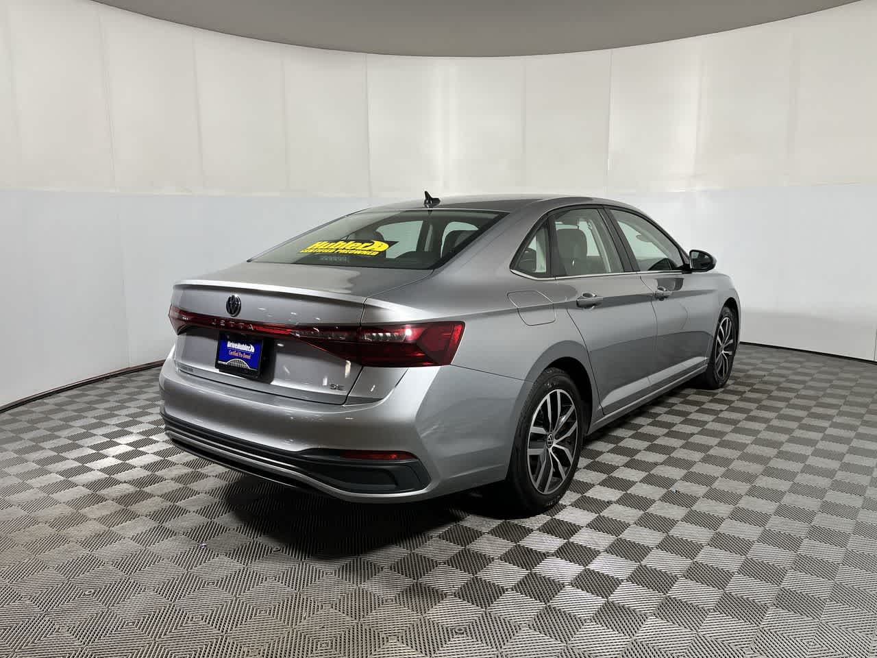 2025 Volkswagen Jetta SE