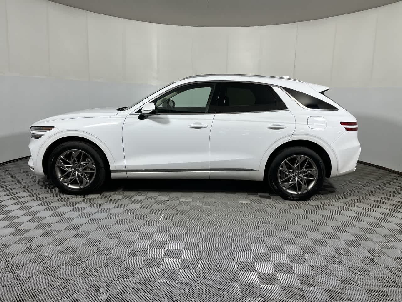 2025 Genesis GV70 2.5T