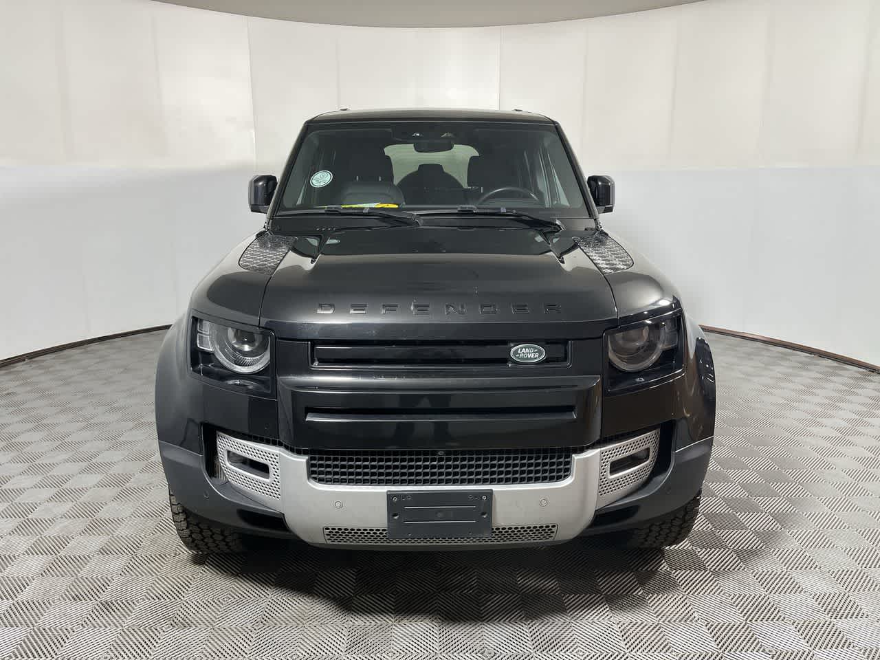2025 Land Rover Defender S