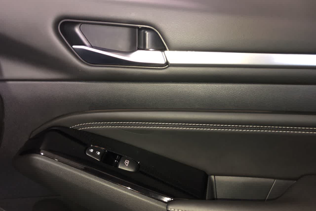 2021 Nissan Altima 2.5 Platinum