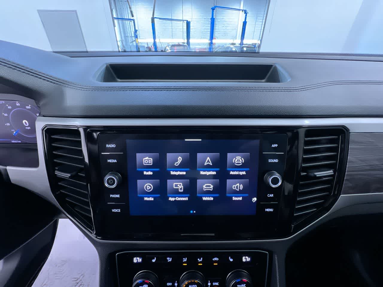 2023 Volkswagen Atlas Cross Sport 3.6L V6 SE w/Technology