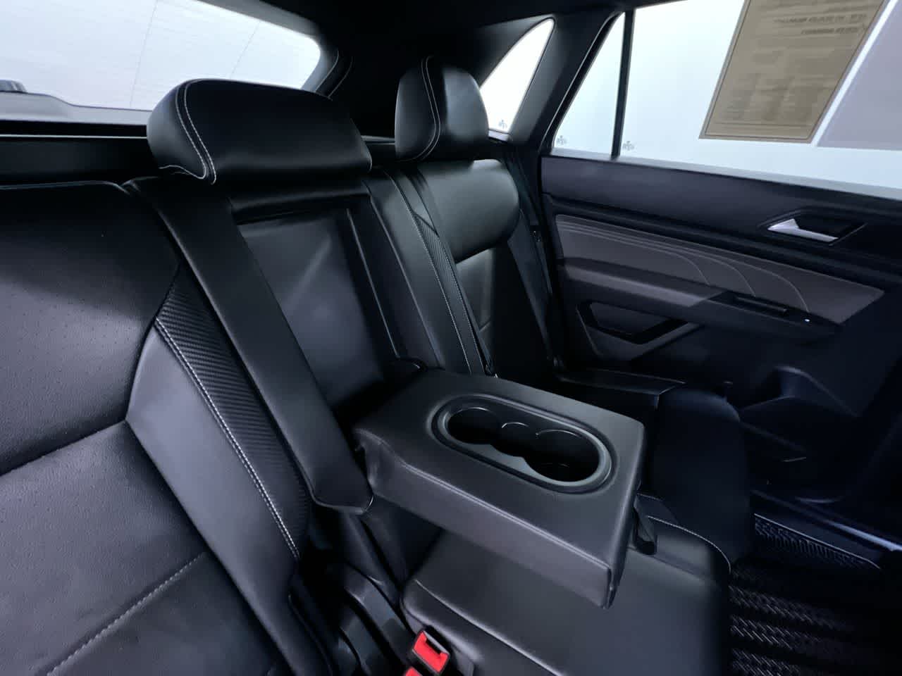 2023 Volkswagen Atlas Cross Sport 3.6L V6 SE w/Technology