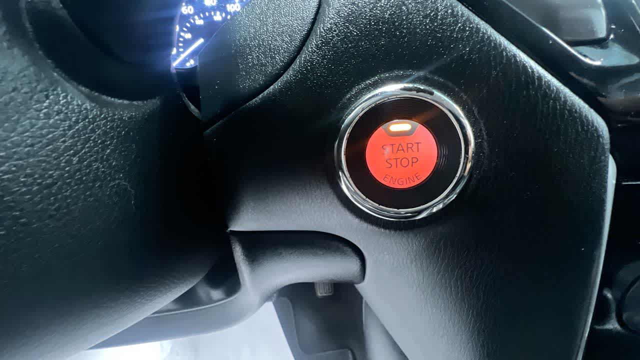 2018 Nissan Pathfinder SV