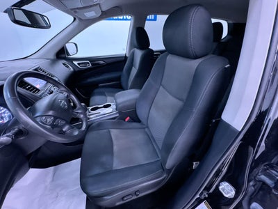 2017 Nissan Pathfinder SV