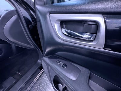 2017 Nissan Pathfinder SV