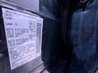 2017 Nissan Pathfinder SV