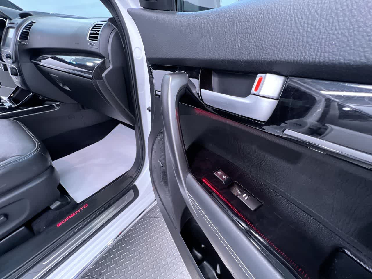 2015 Kia Sorento SX Limited