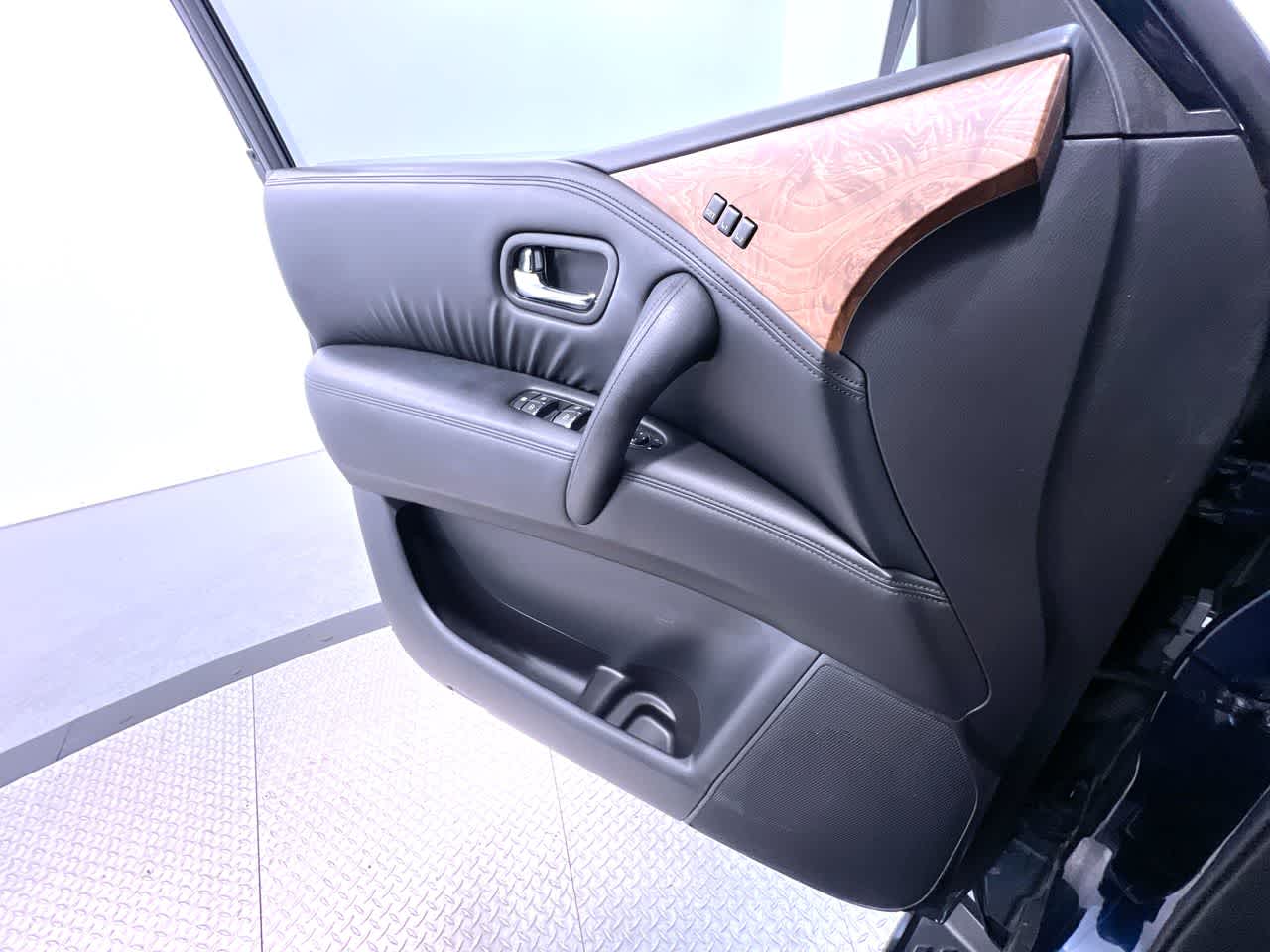 2022 Nissan Armada SL