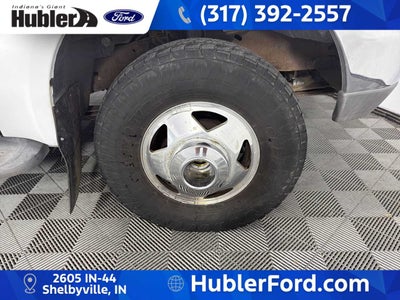 1999 Ford Super Duty F-350 DRW XL