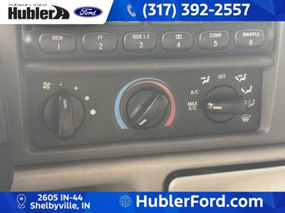 1999 Ford Super Duty F-350 DRW XL