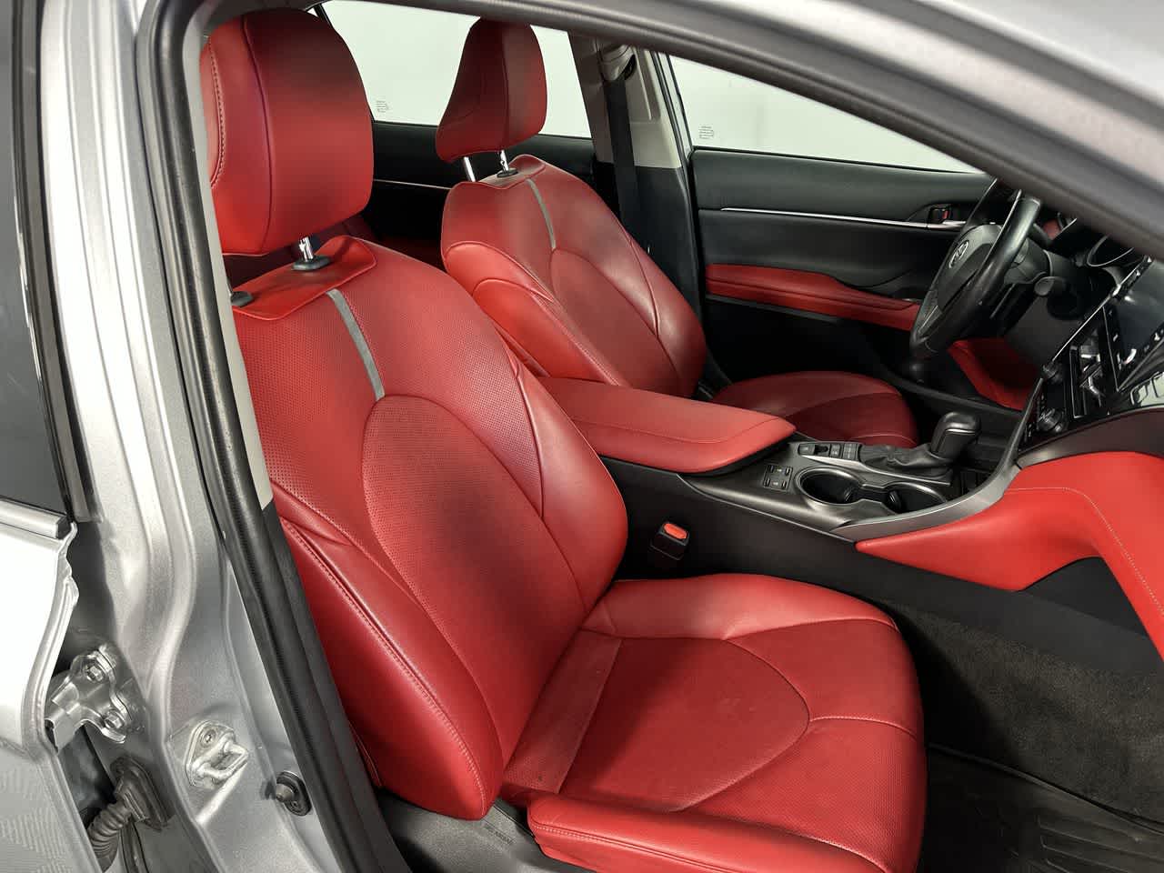 2021 Toyota Camry Hybrid XSE