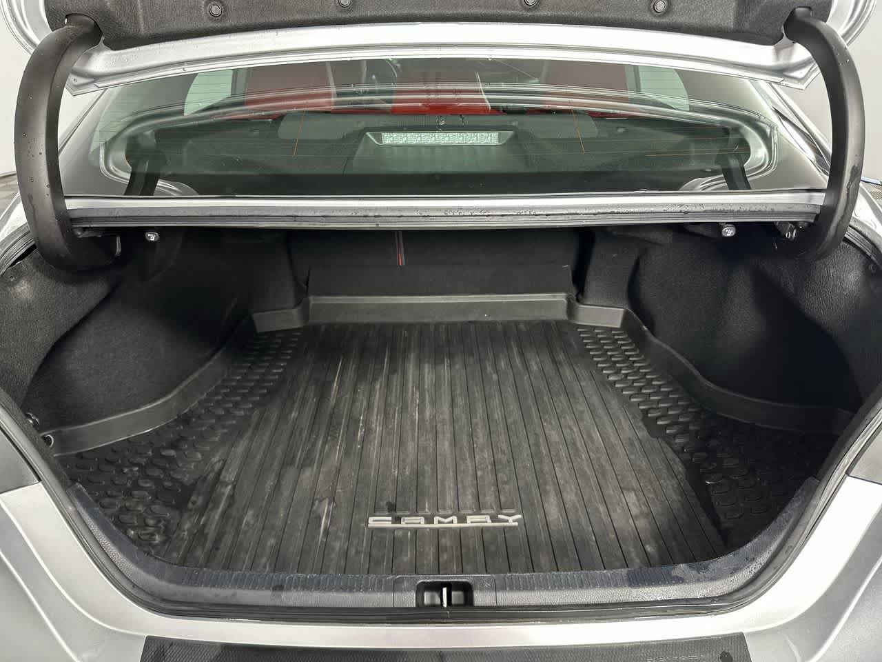 2021 Toyota Camry Hybrid XSE