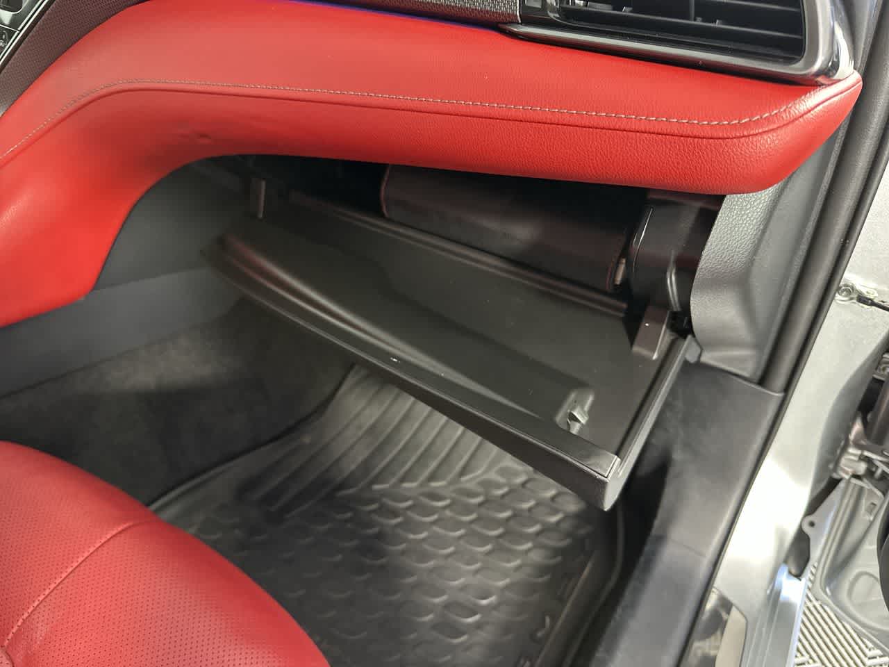 2021 Toyota Camry Hybrid XSE