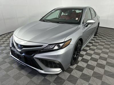 2021 Toyota Camry Hybrid XSE