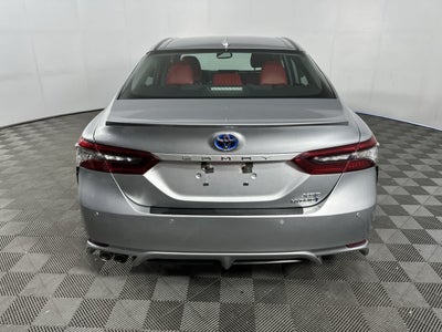 2021 Toyota Camry Hybrid XSE